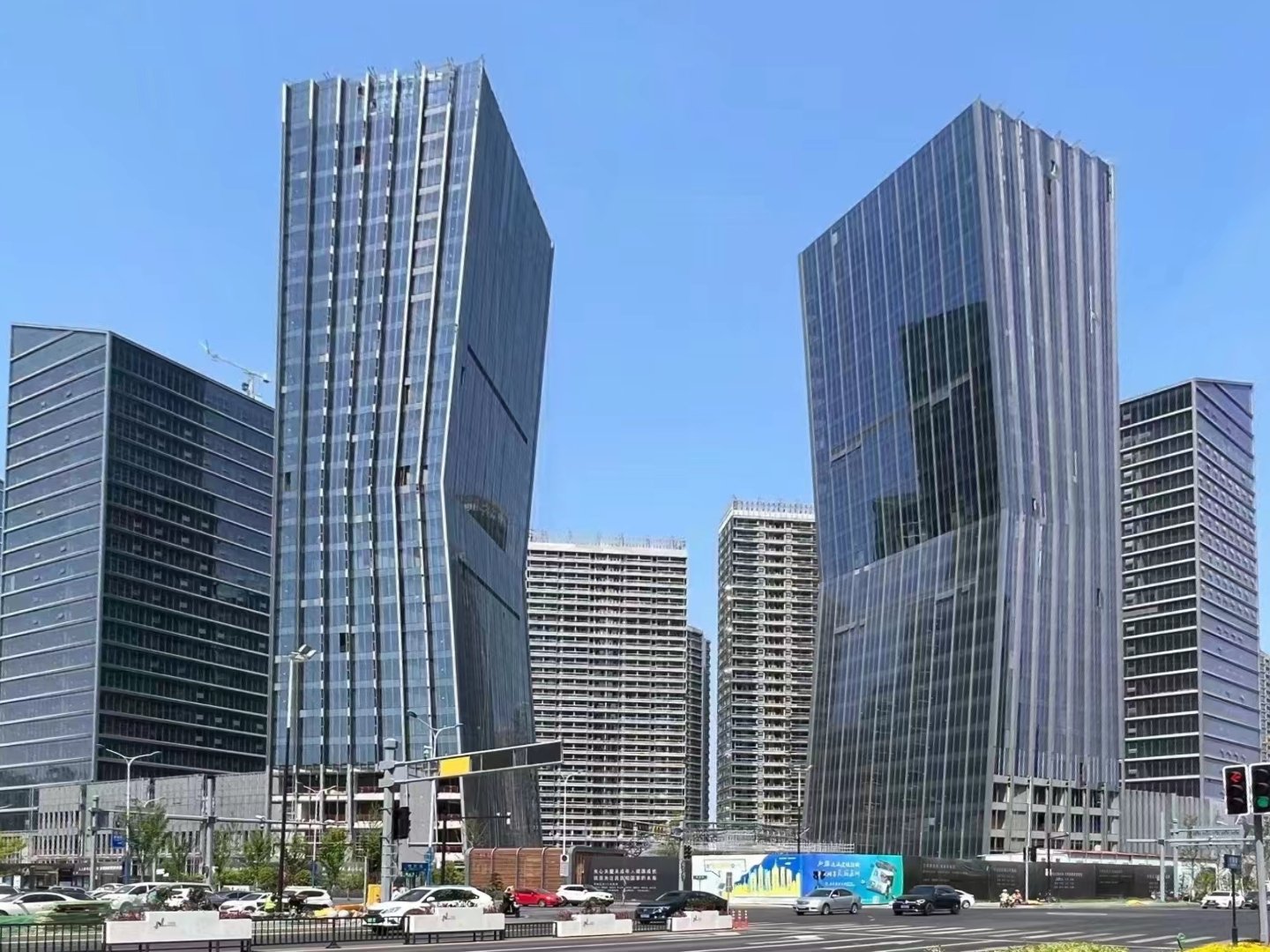 狮山金融中心外立面实景