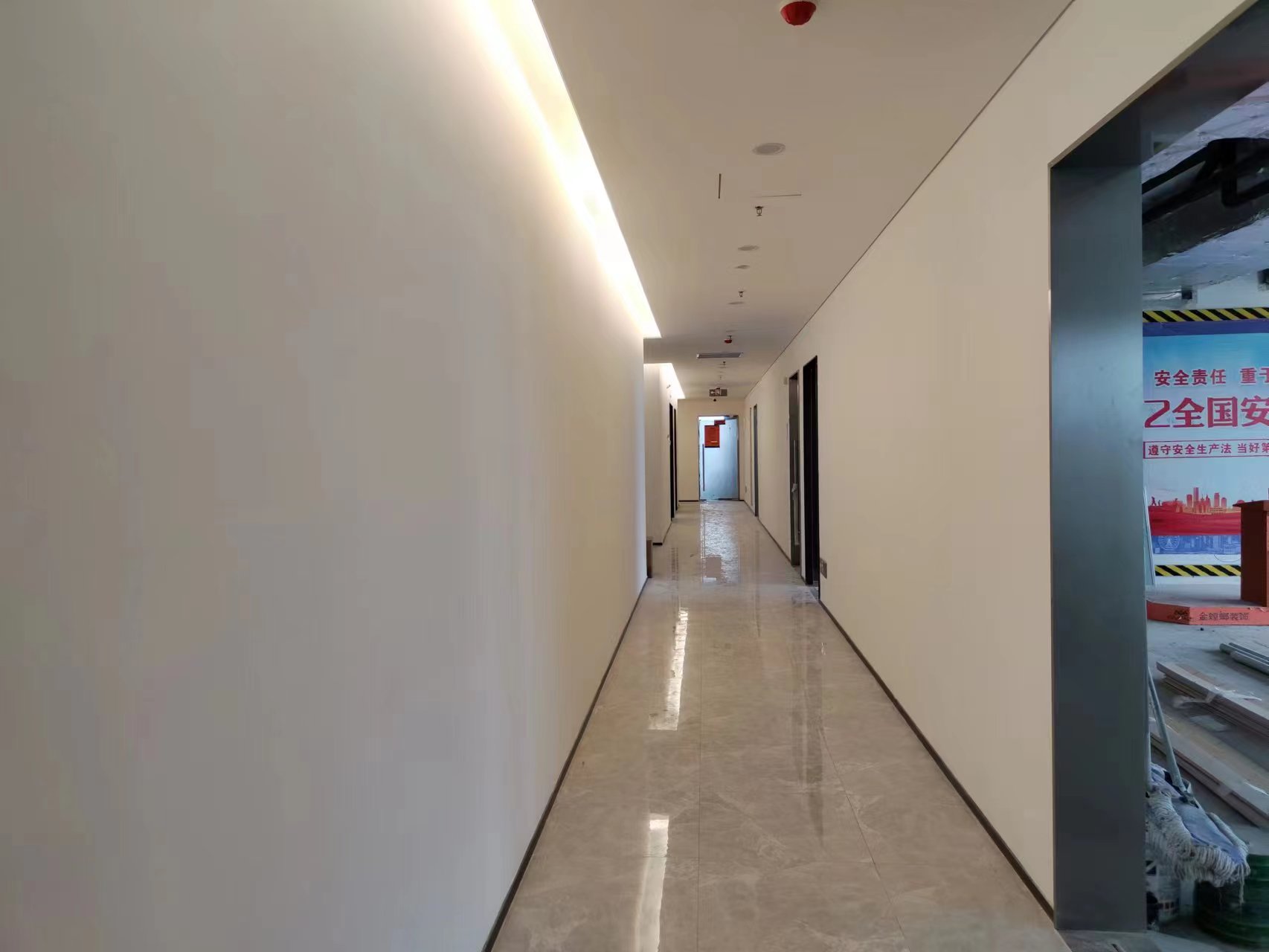 狮山金融中心大堂实景