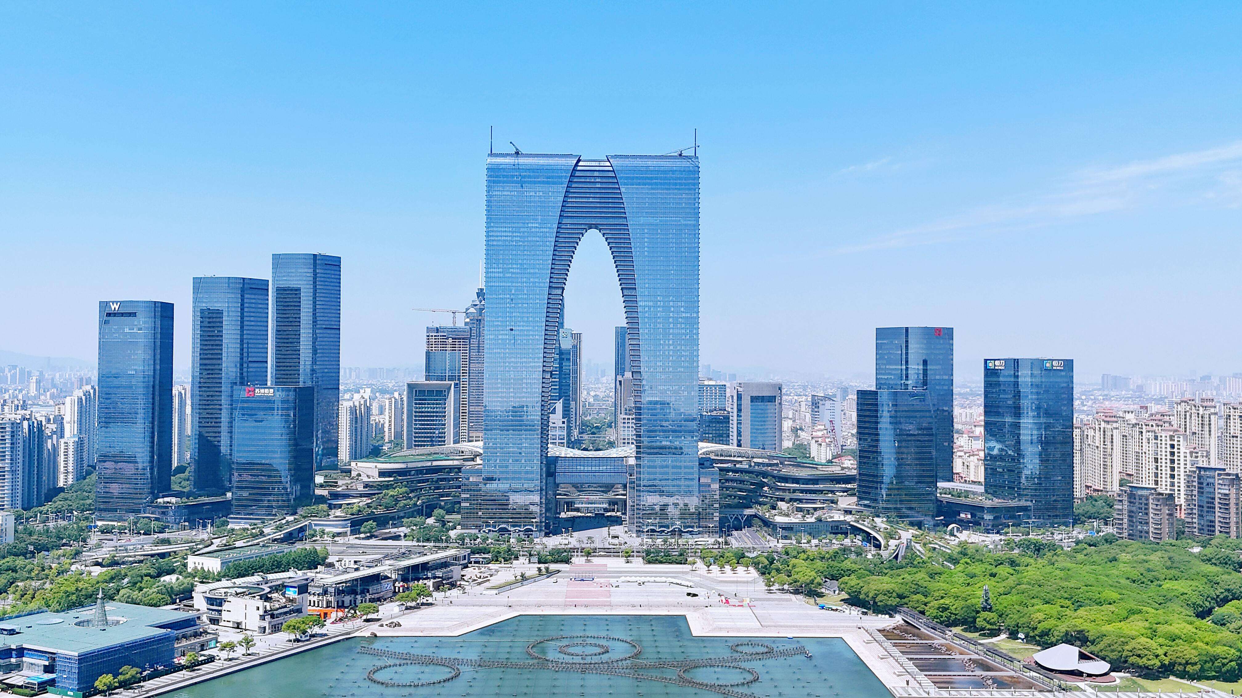 东方之门大堂实景