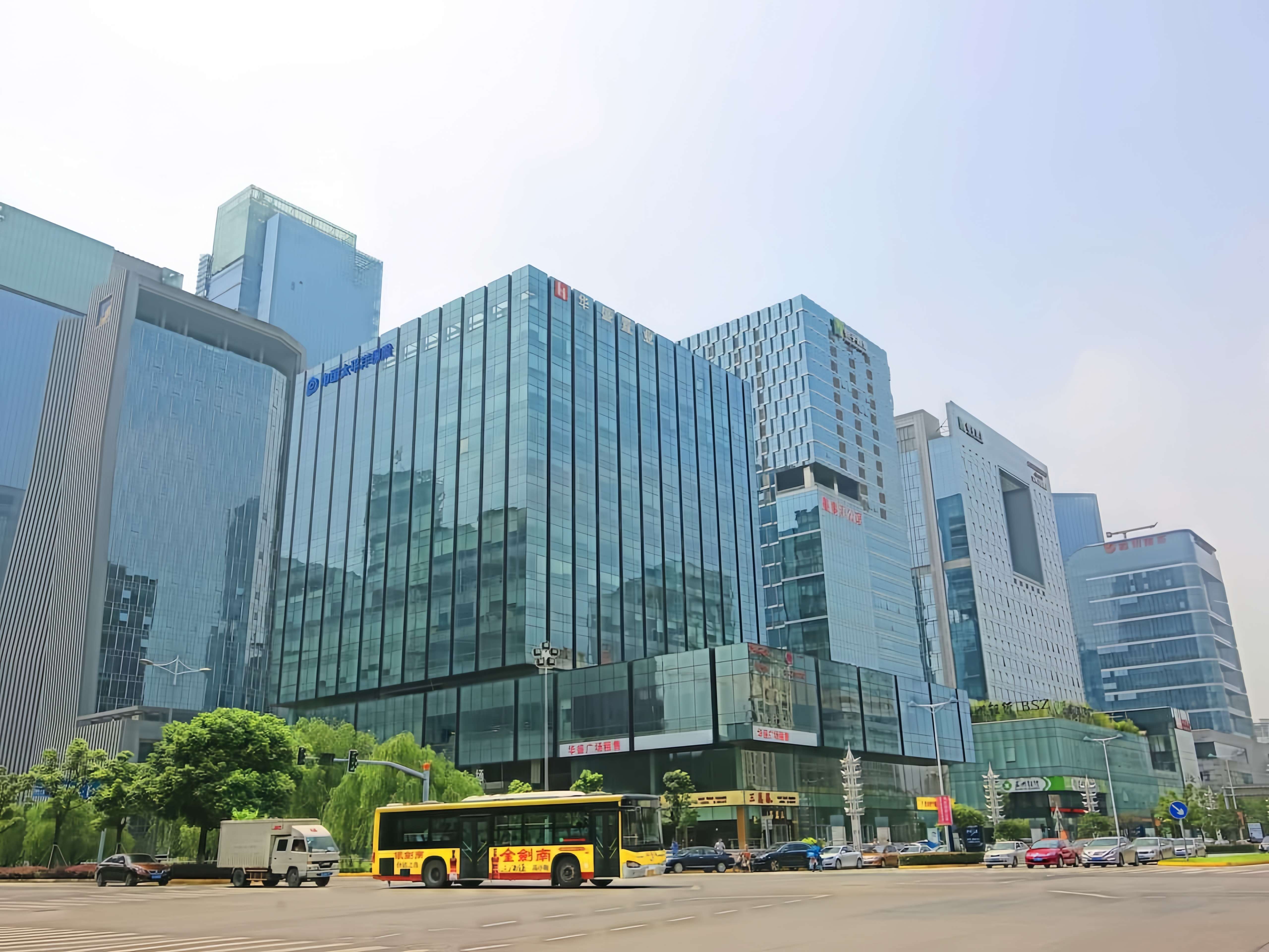 华盛广场外立面实景